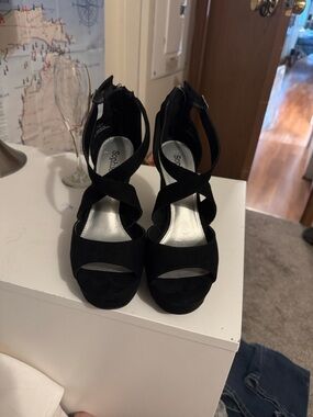 Sophie17 Black Crisscross Open-Toe Heels